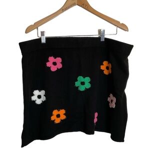 H&M Flower Knit Skirt Size XXL